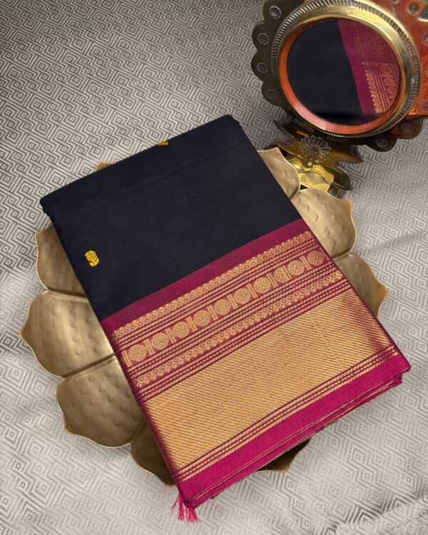 Saree 7 - Image 2
